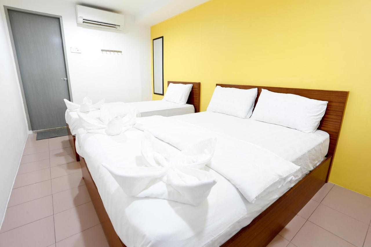 Lux Hotel Teluk Intan Exterior photo