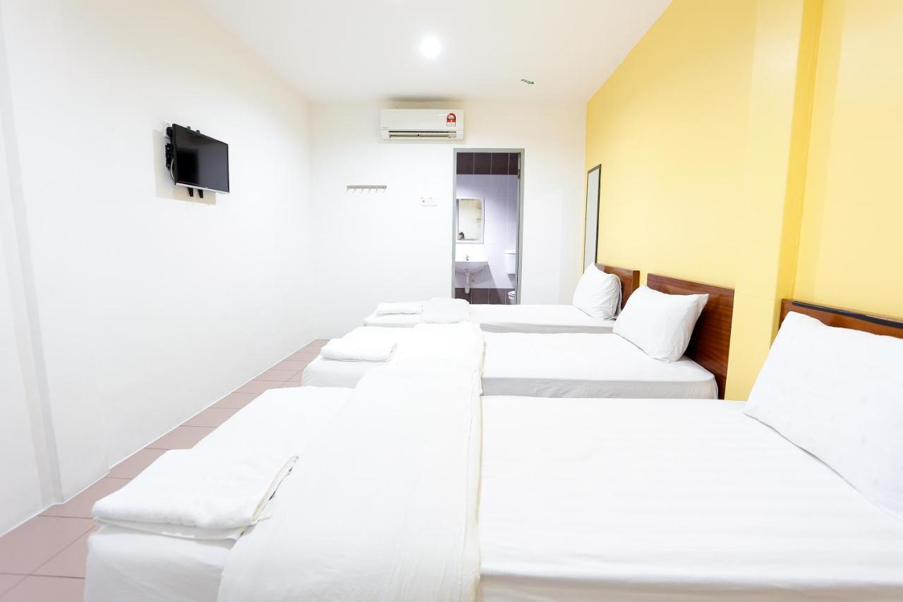 Lux Hotel Teluk Intan Exterior photo